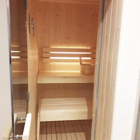 Avec Piscine A 200m De La Plage Pereire